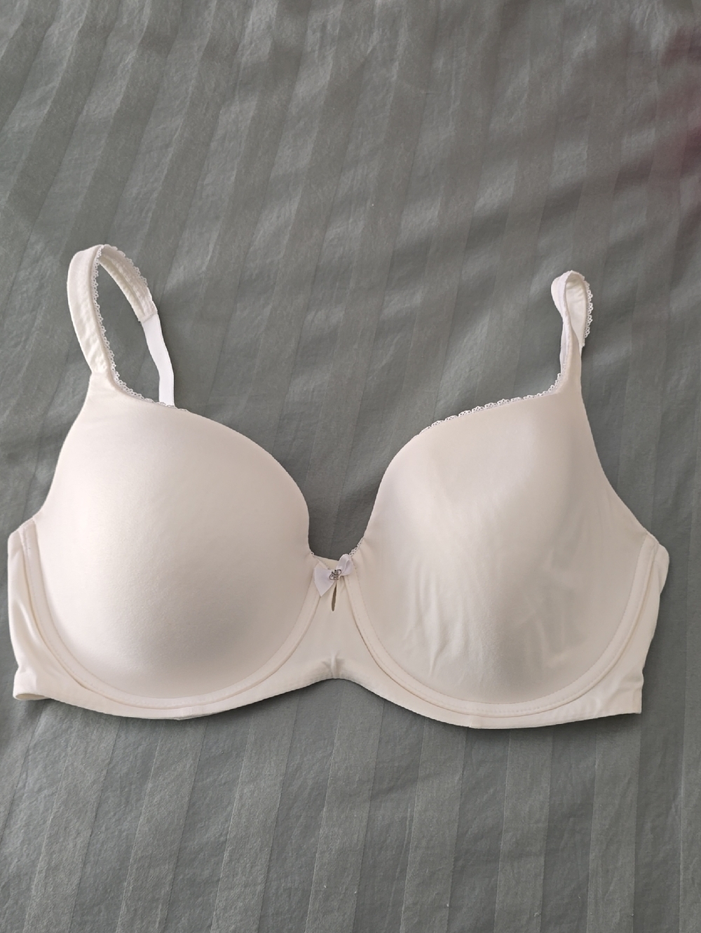 Victoria's Secret Lined Demi 36DDD